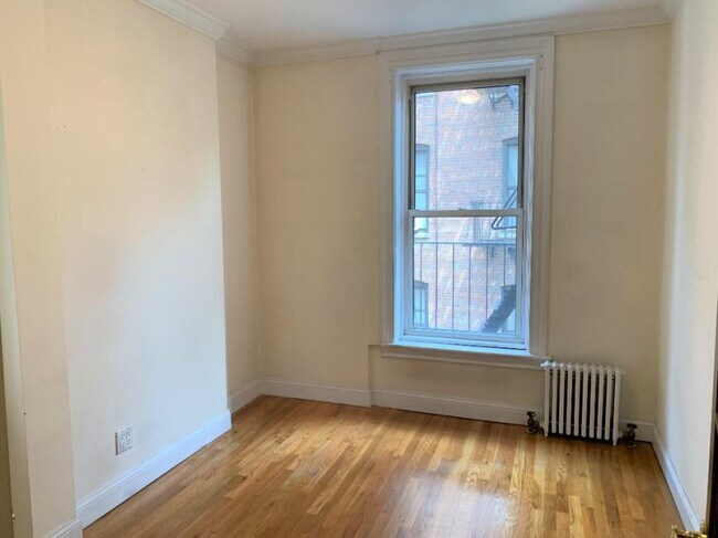 Building Photo - 2 bedroom in New York NY 10024