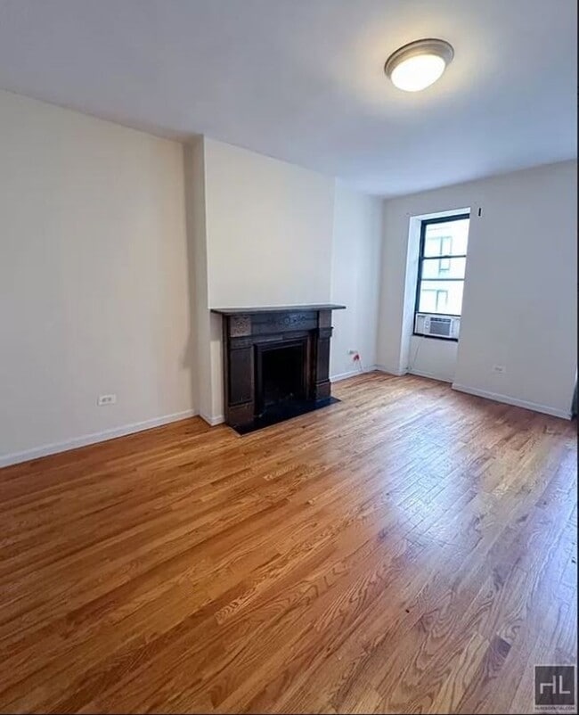 Building Photo - East 84th Street