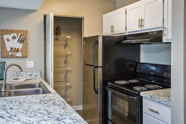 Reserve At Conway Apartments Orlando Fl Apartments Com