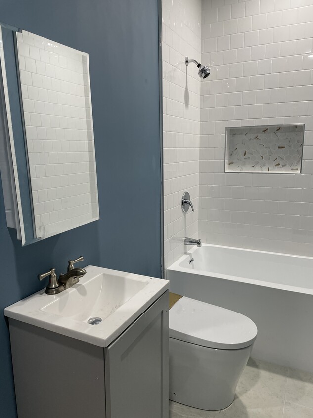 Primary Photo - 286 Twickenham Ave