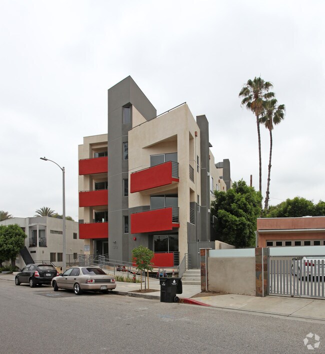 Primary Photo - 13712 Valleyheart Dr