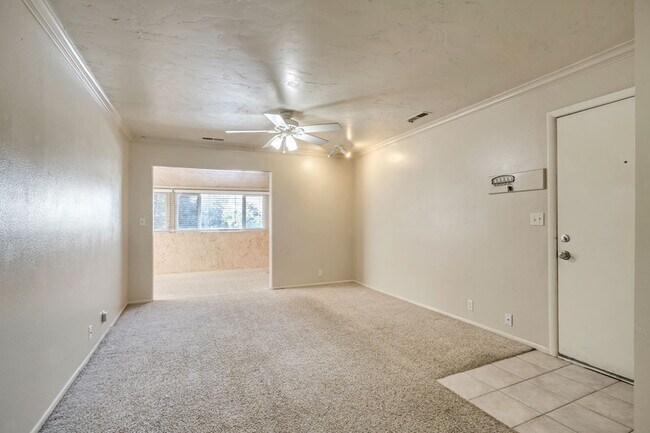 Building Photo - 168 W Garden Park Dr