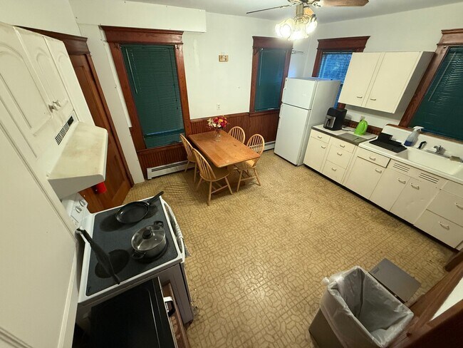 Foto del edificio - 36 Grandview Ave