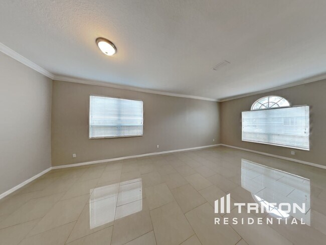Building Photo - 1142 Barclay Wood Drive Ruskin FL
