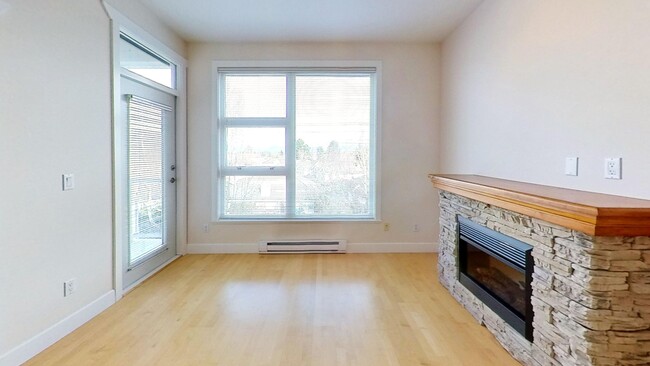 Building Photo - 4500 Westwater Dr