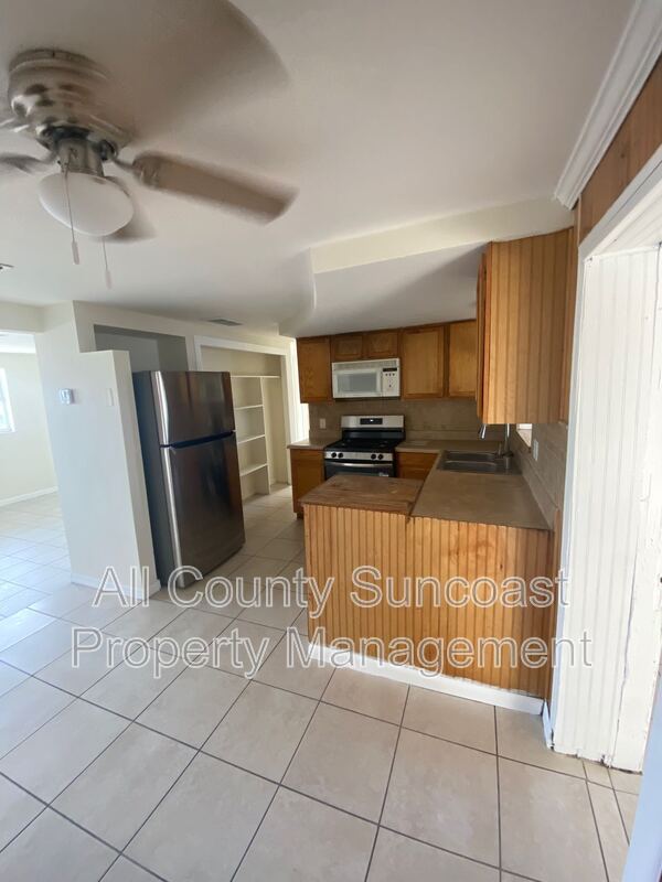 Foto del edificio - 4018 Darlington Rd