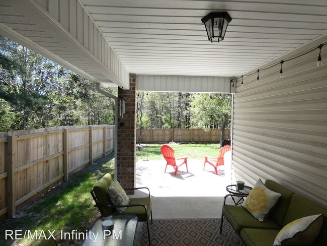 3 Br 2 Bath House 5061 Carley Ct For Rent In Milton Fl Building Photo 3 Br 2 Bath House 5061 Carley Ct