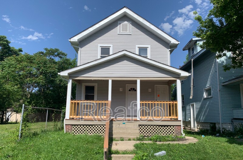 Primary Photo - 183 S Eureka Ave
