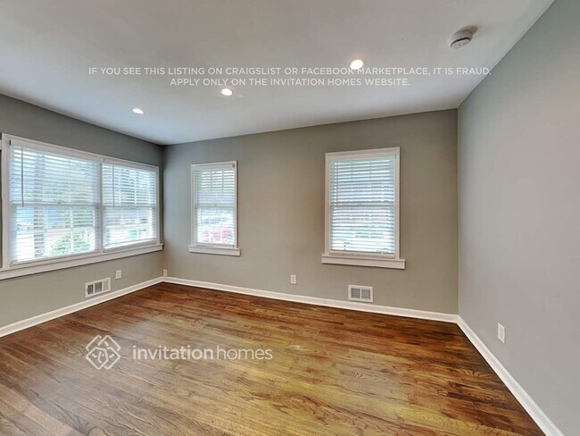 Foto del edificio - 3450 Glenwood Rd