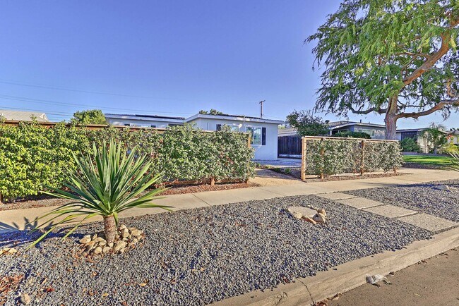 Foto del edificio - Looking for a great short term rental!!!!!