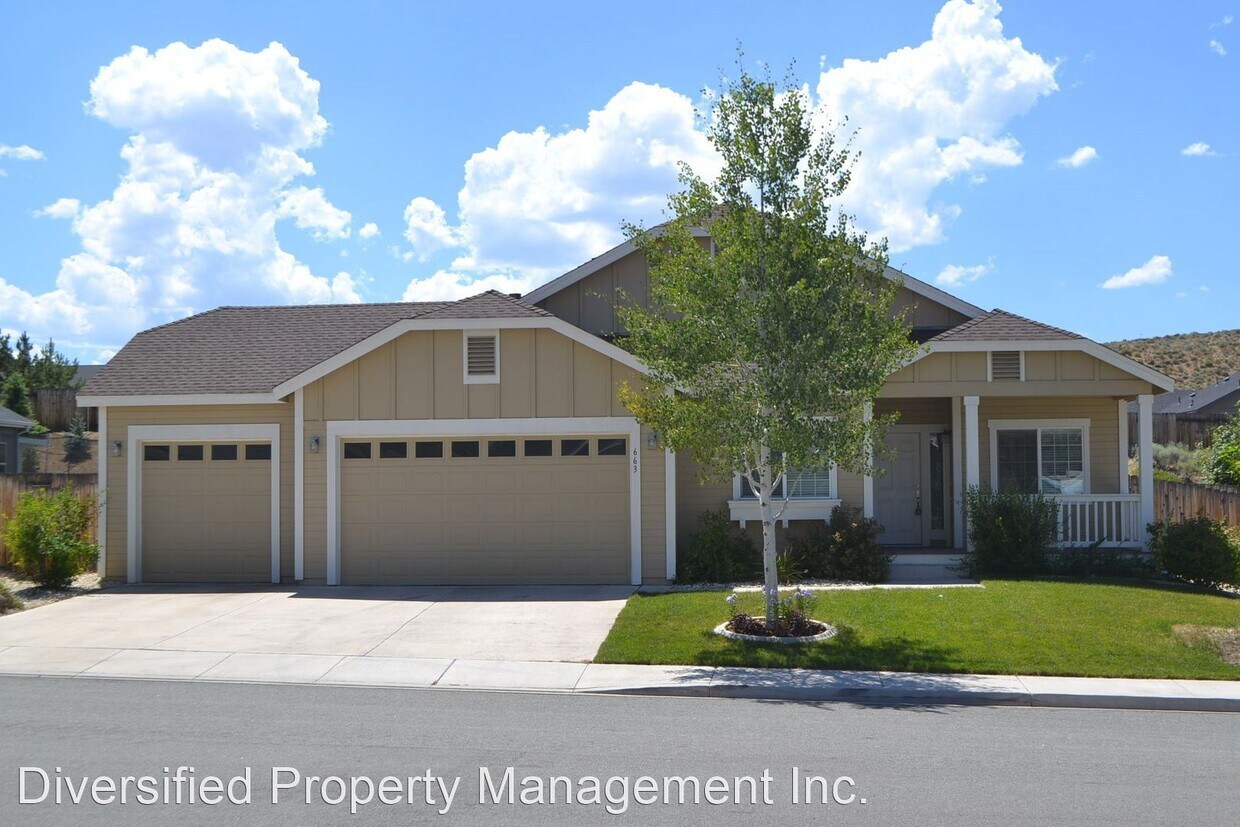 3 br, 2.5 bath House 663 Beckwourth Dr House Rental in Reno, NV