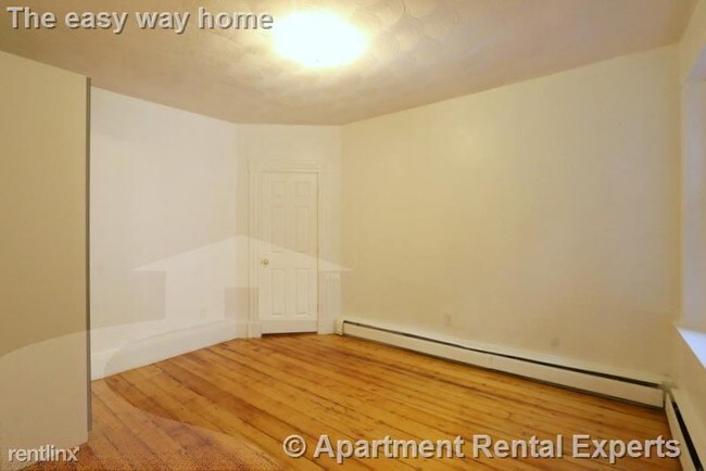 Building Photo - 113 Harvard St
