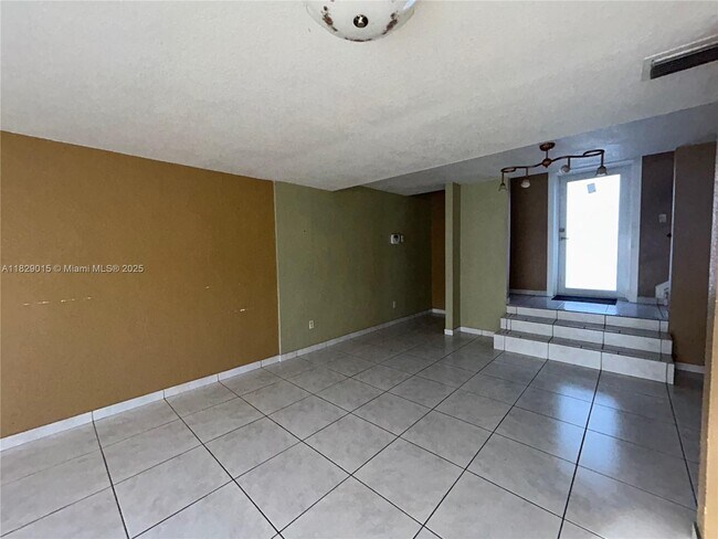 Foto del edificio - 27170 SW 121st Ct