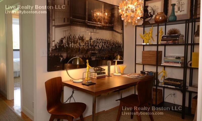 Primary Photo - 231 Massachusetts Ave