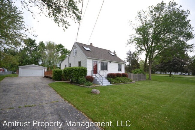 Building Photo - 3 br, 2 bath House - 728 Busch Rd