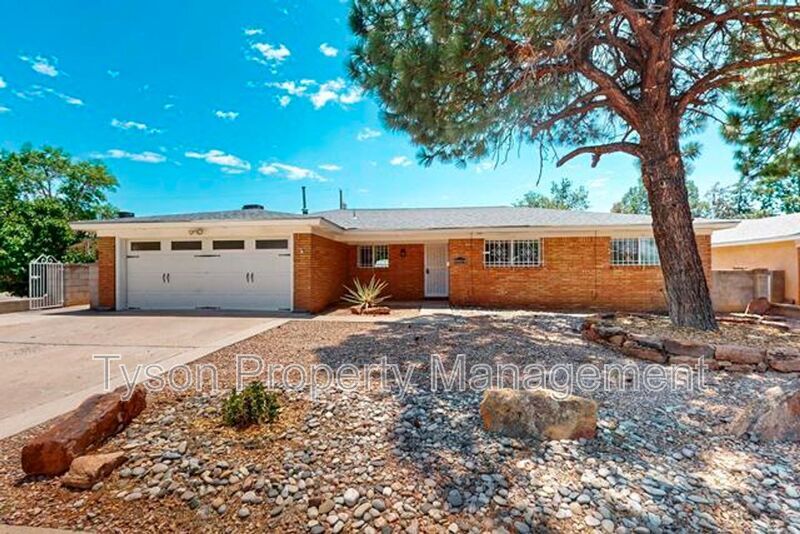 Foto principal - 8804 Bellehaven Ave NE
