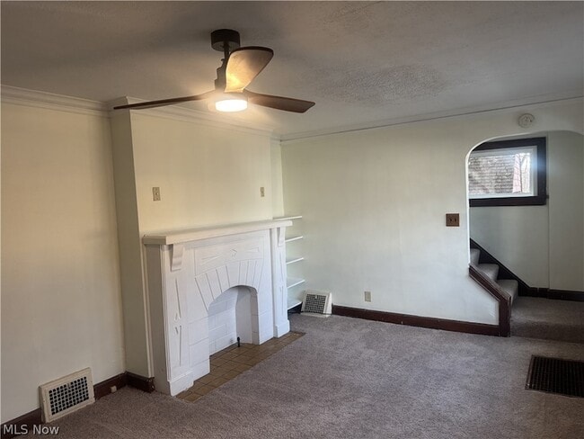 Building Photo - 4058 Ardmore Rd