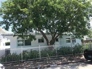 Foto principal - 780 82nd St