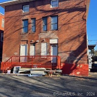 Building Photo - 35 Wolcott St