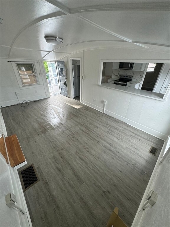 Building Photo - 847 Pearl St