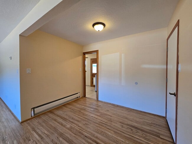 Building Photo - 512 Camino Solano