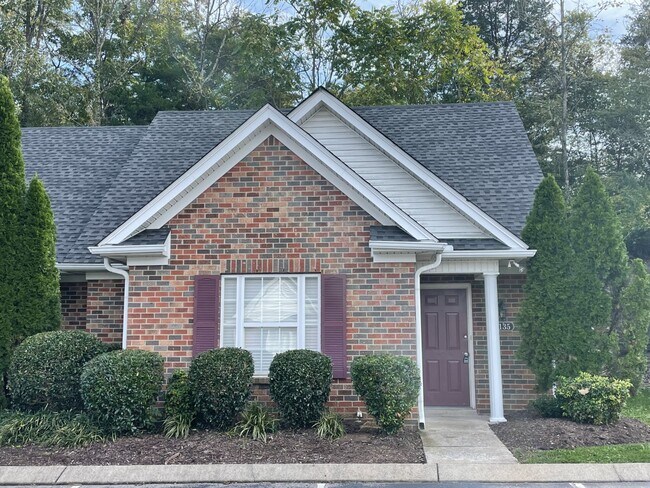 Foto del edificio - 1135 Nashboro Blvd
