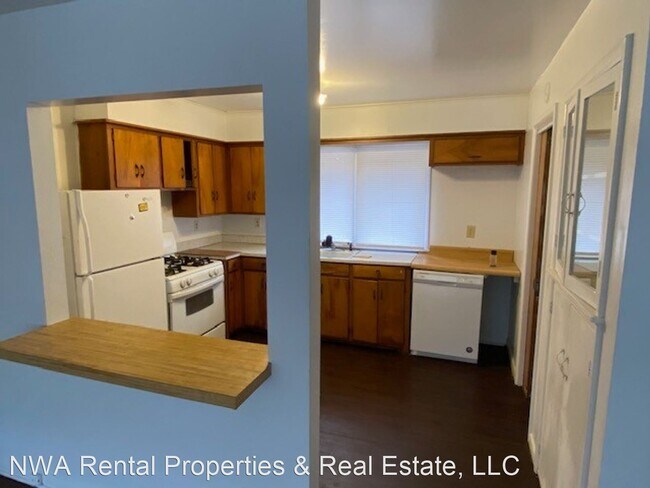 Building Photo - 4 br, 2 bath House - 512 N Frisco Ave Apt A