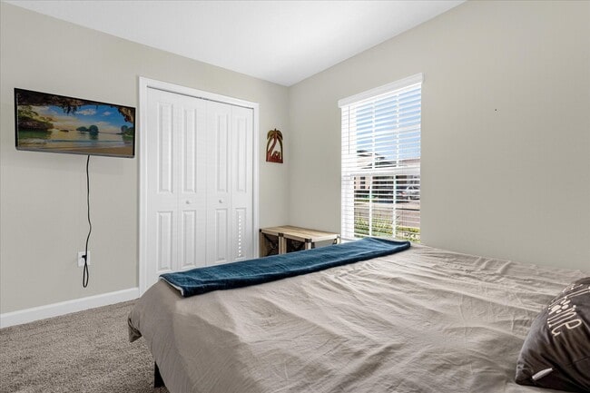 Building Photo - 148 Taft Dr