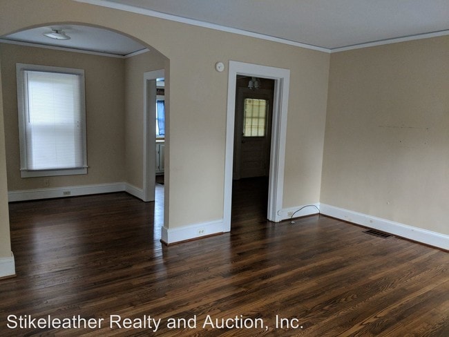 Foto del edificio - 2 br, 1 bath House - 126 E Park Avenue