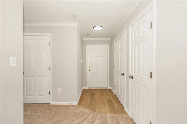 Foto del edificio - Wonderful Condo For Lease