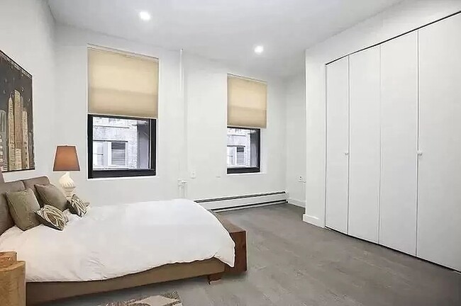 Building Photo - 316 West 39th Street
