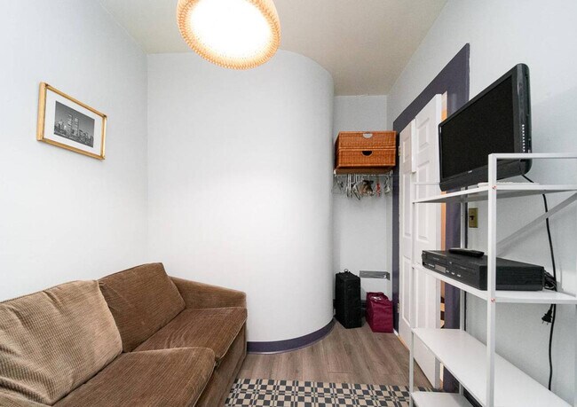 Foto del edificio - 653 11th Ave