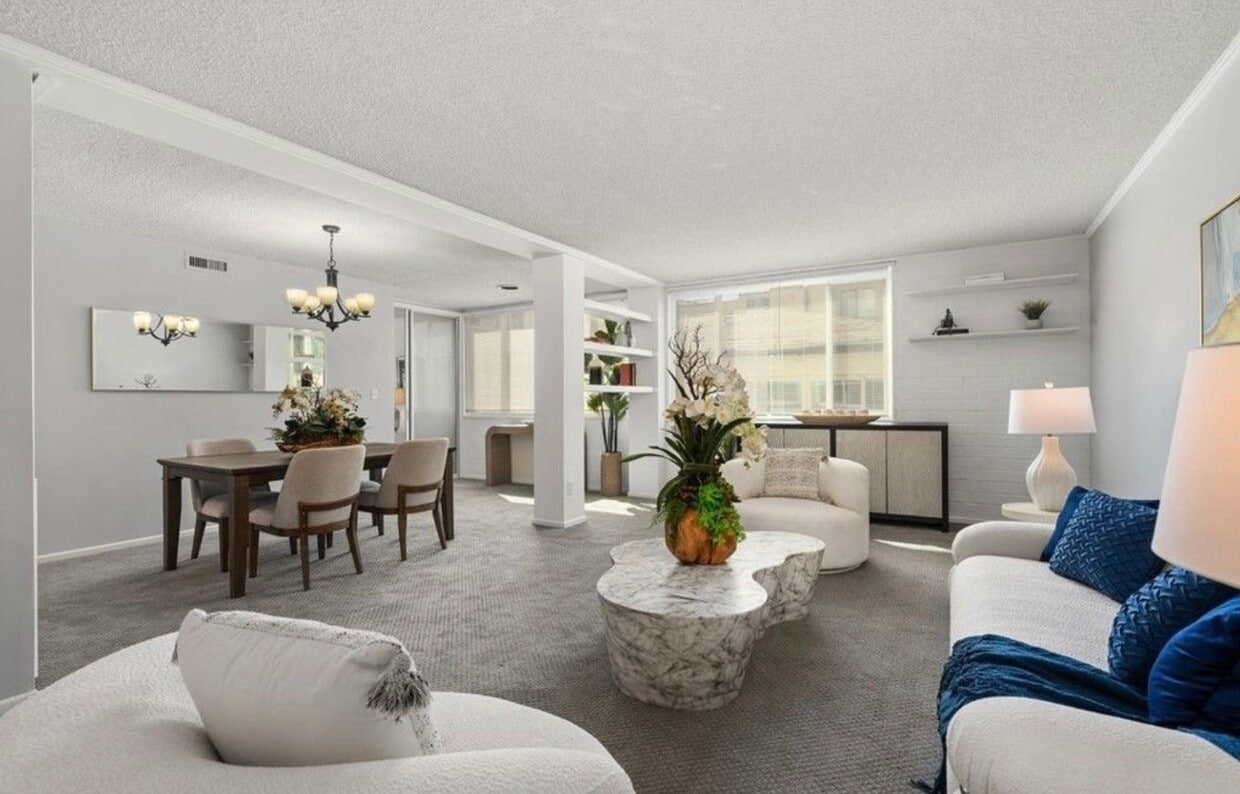 Foto principal - 540 Kelton Ave