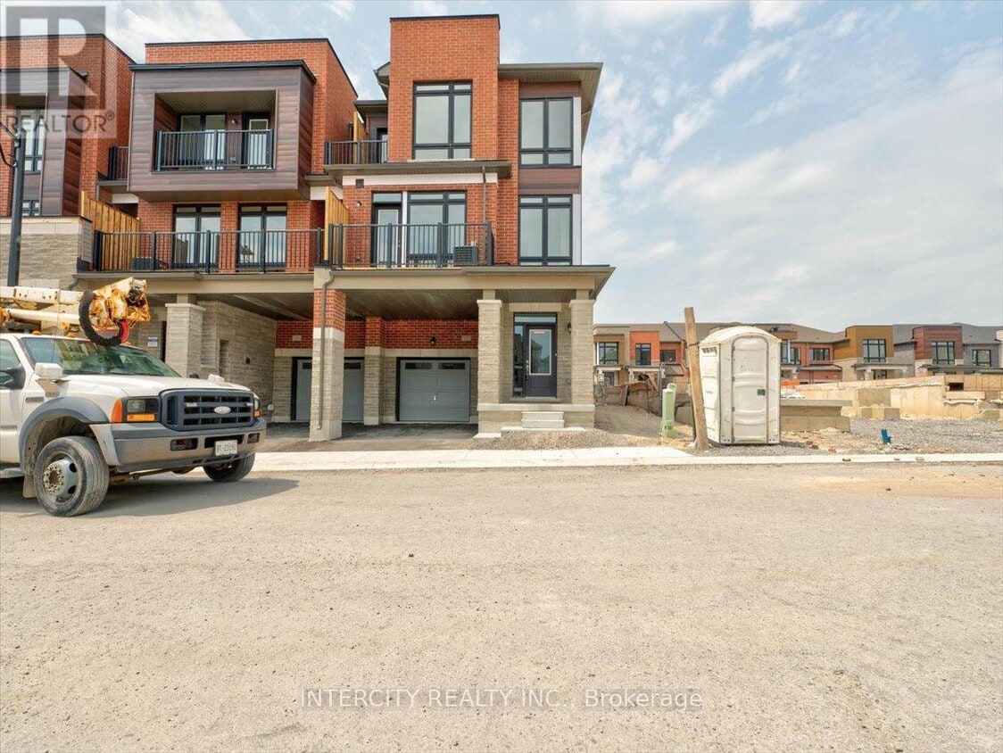 Primary Photo - 22 Griffith St