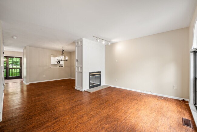 Foto del edificio - 2904 Cornell Ct