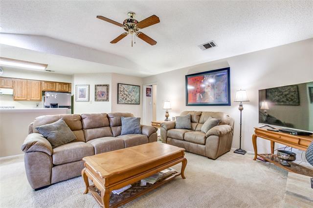Foto del edificio - 9442 Willard St