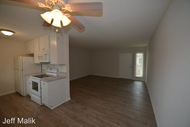 Foto del edificio - 1351 Reed Ave