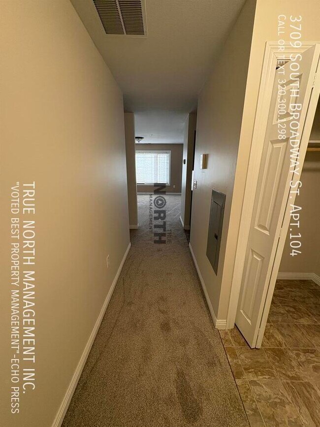 Foto del edificio - 3709 S Broadway St