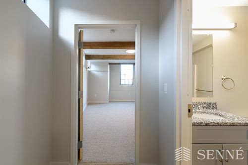 Building Photo - 129 Guild St