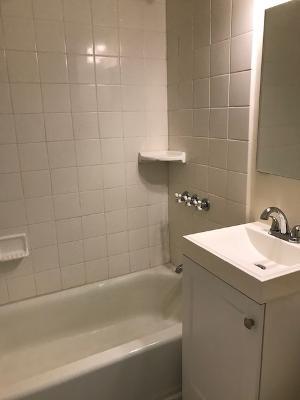 Bathroom - 1024 1/2 N Sweetzer Ave