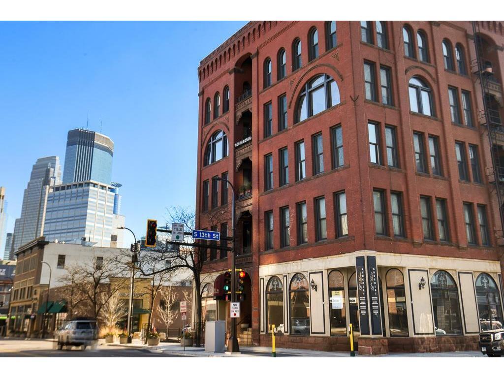 1227 Hennepin Ave Unit 3C, Minneapolis, MN 55403 Room for Rent in