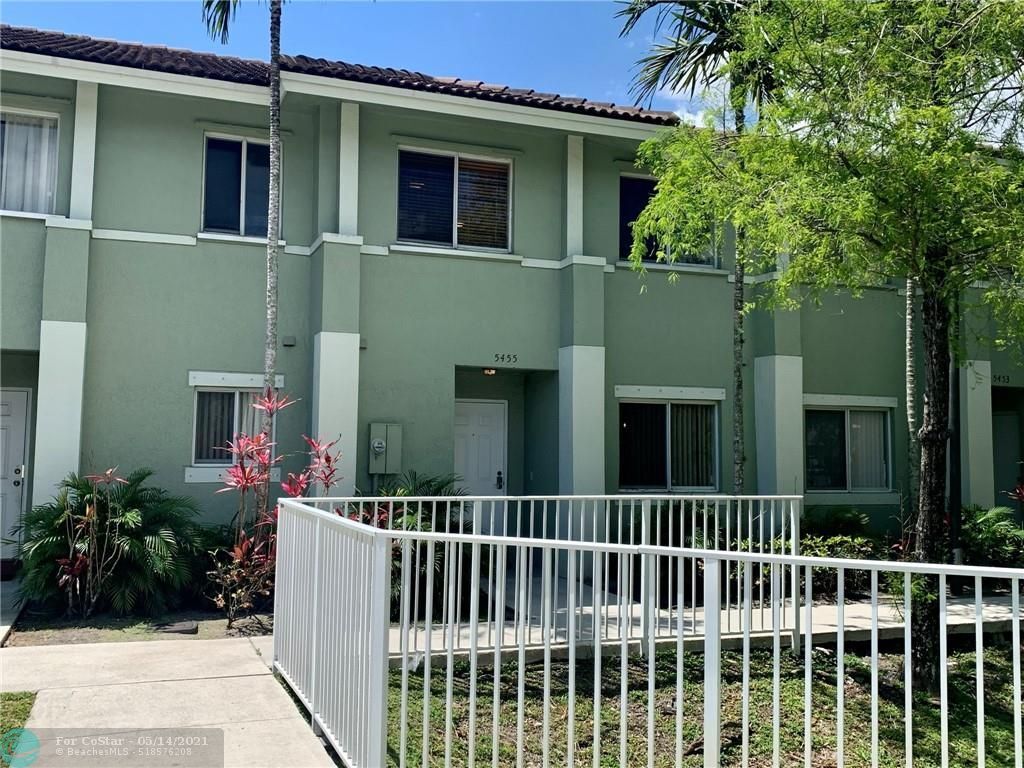 Primary Photo - 5455 SW 41st St