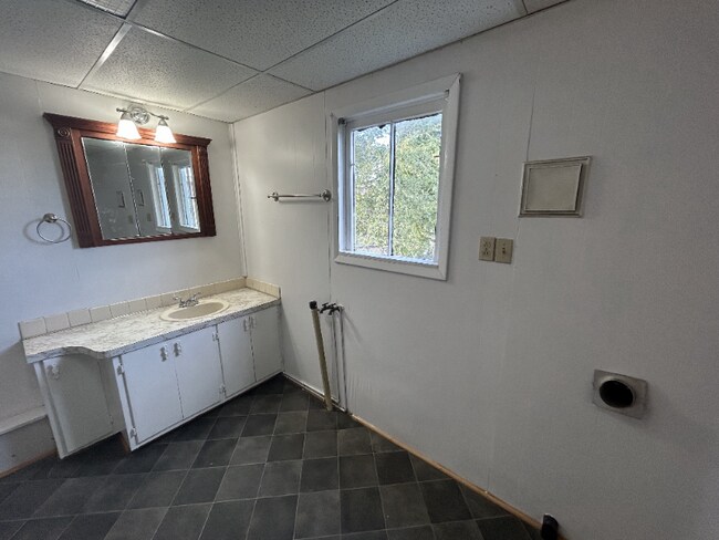 Foto del edificio - 233 S Pine St