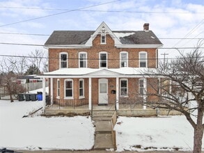 Building Photo - 1001 Pope Ave