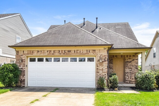 Building Photo - 9849 White Poplar Dr