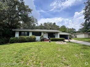 Building Photo - 2054 Holly Oaks River Dr