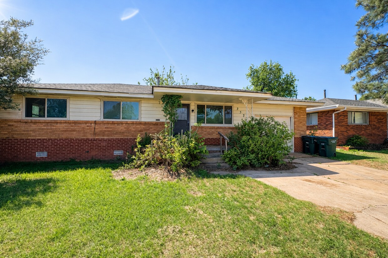 Photo - 2333 Becker Pl (Del City, OK)