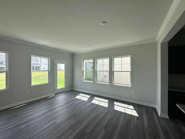 Building Photo - 821 Cainhoy Ct