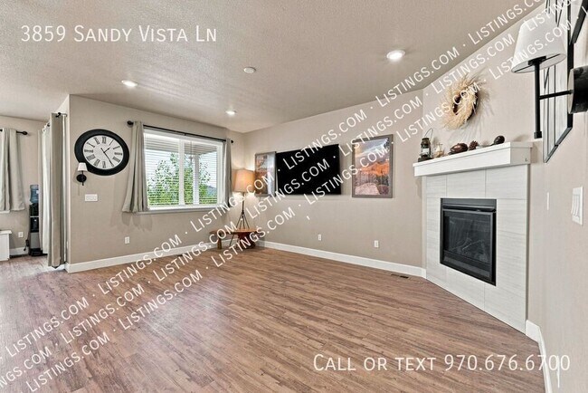Foto del edificio - 3859 Sandy Vista Ln