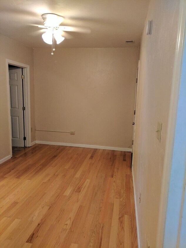 Foto principal - 3303 Juliet St